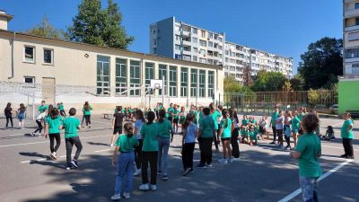 В ОУ "Кирил Христов" отбелязаха Европейския ден на спорта в училище 12