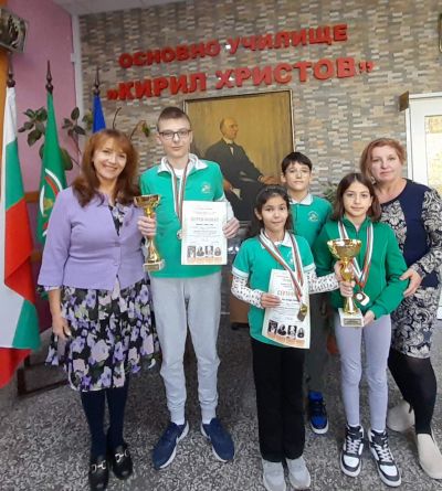 Постижения на учениците от ОУ 'Кирил Христов" в състезанието "Будилник'" 2