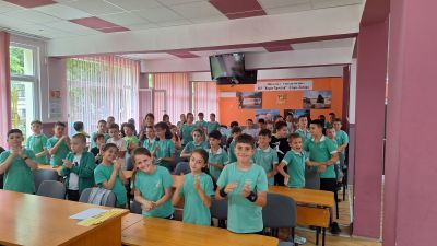 24 май - Ден на българската просвета и култура и на славянската писменост. 9