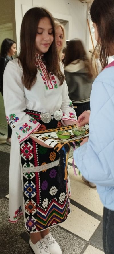 ОУ „Кирил Христов“ – Стара Загора взе участие в мобилност по Национална програма  „Иновации в действие“ в ОУ „Пейо Яворов“ – Бургас 11