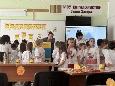 STEAM урокът „Приключенията на пчеличката Мая“ 3