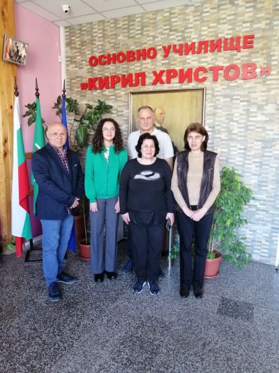 Седмокласничка от ОУ "Кирил Христов" се класира за националния кръг на олимпиадата по история и цивилизации 2